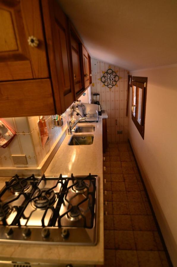 Casa Gabri Διαμέρισμα Toscolano Maderno Εξωτερικό φωτογραφία